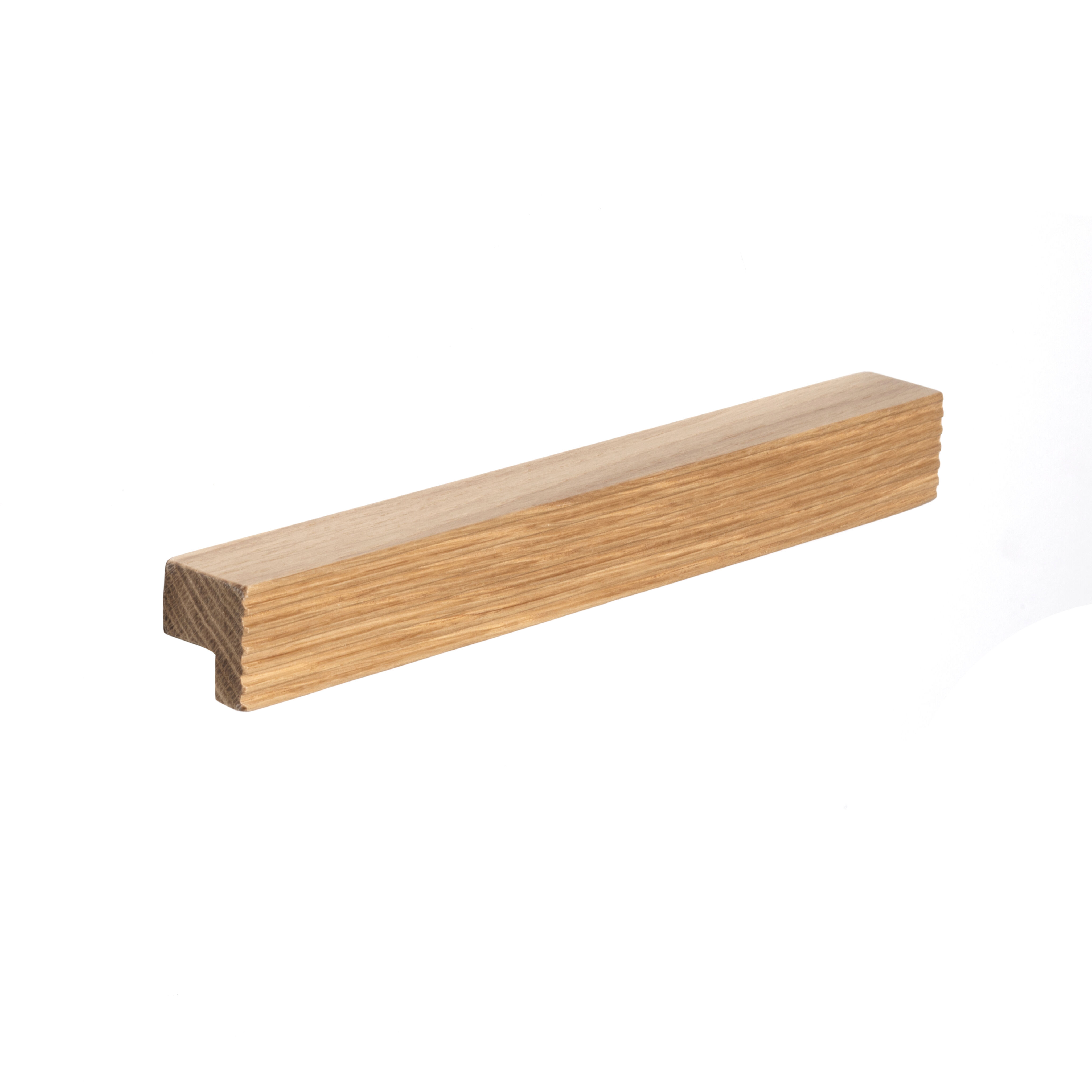 Fairfield, Fluted Trim Handle 160mm, oak